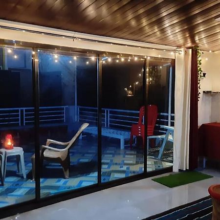 Hostel Costel Mālvan Zewnętrze zdjęcie