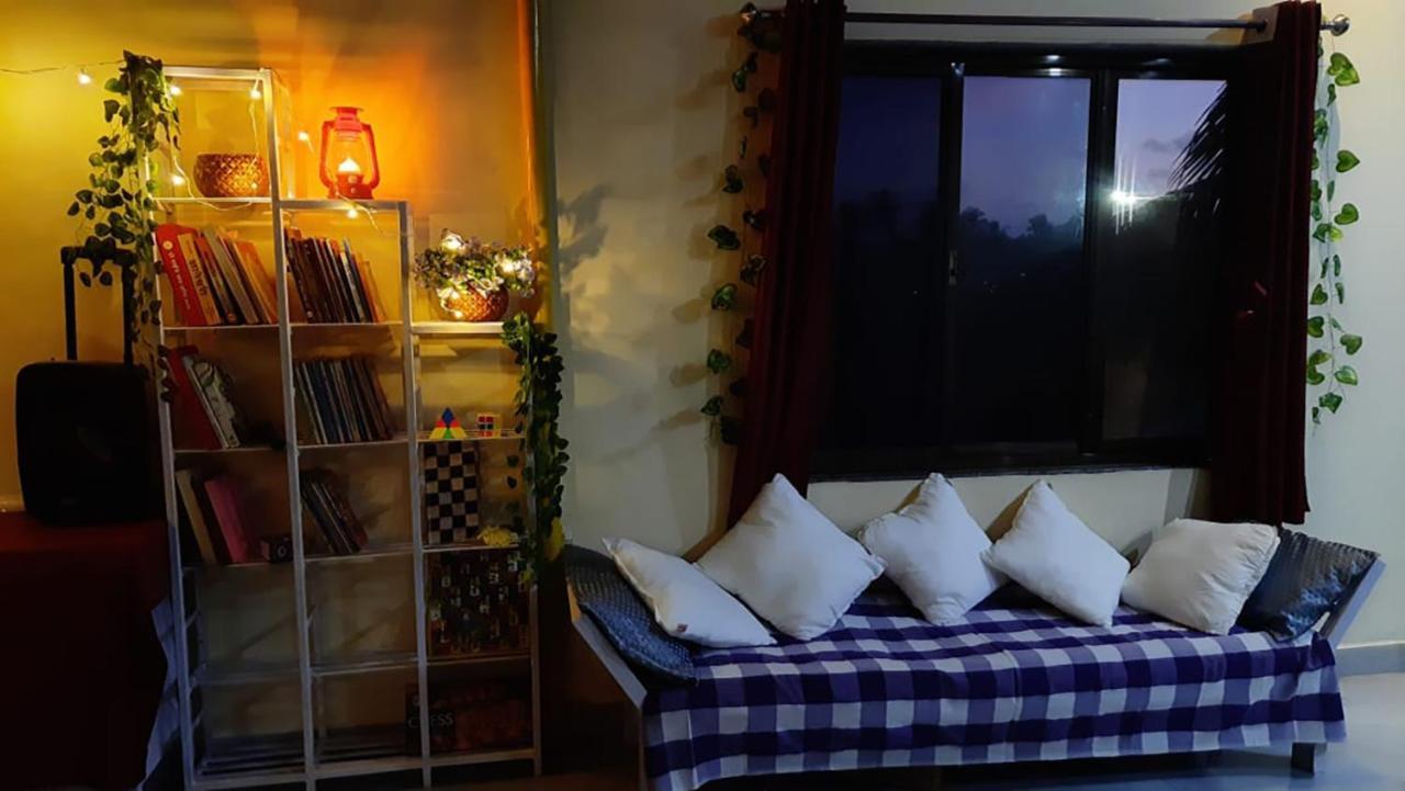 Hostel Costel Mālvan Zewnętrze zdjęcie